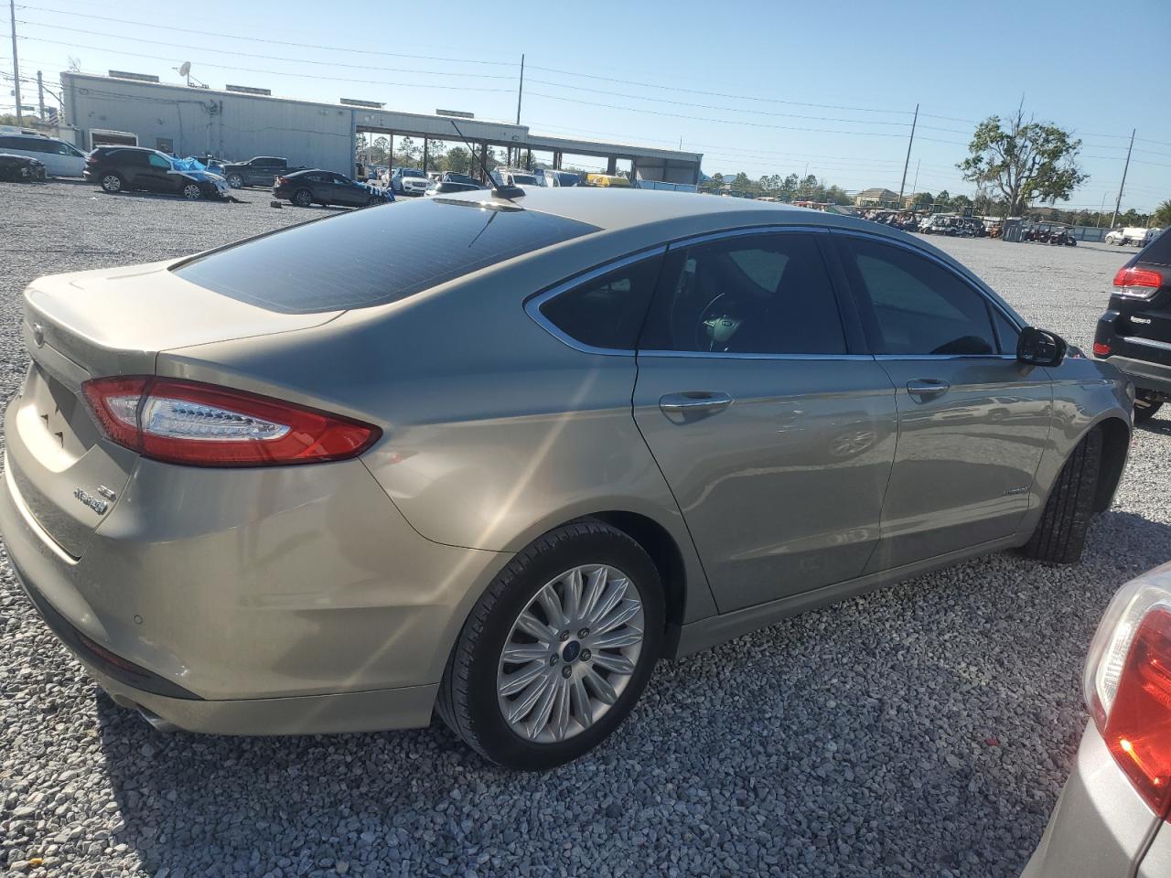 2015 Ford Fusion - Image 3