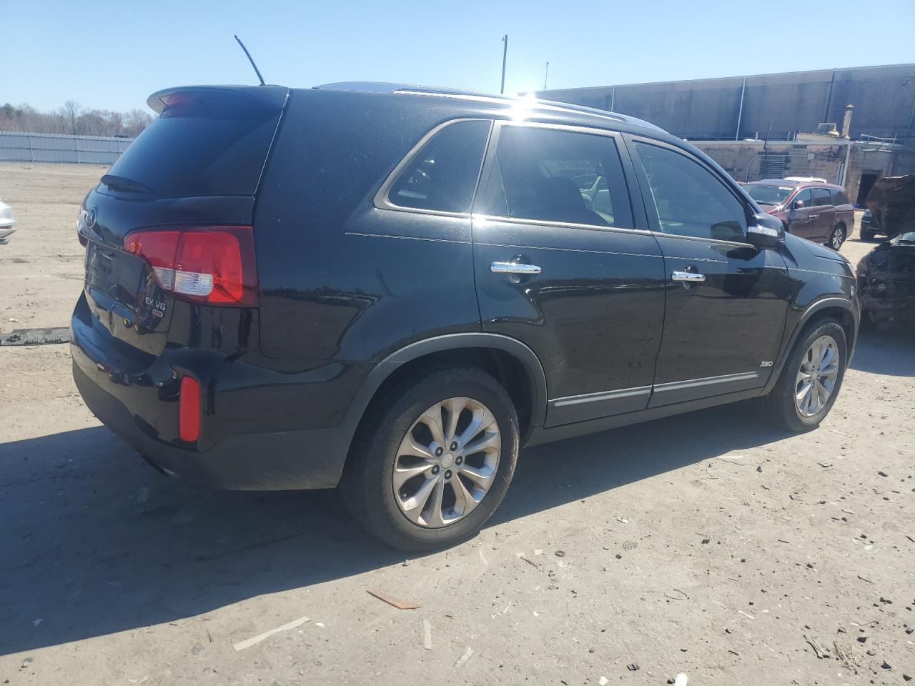 2014 Kia Sorento - Image 3