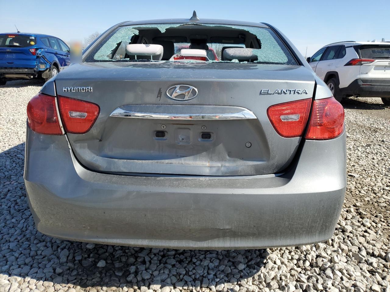 2010 Hyundai Elantra - Image 6
