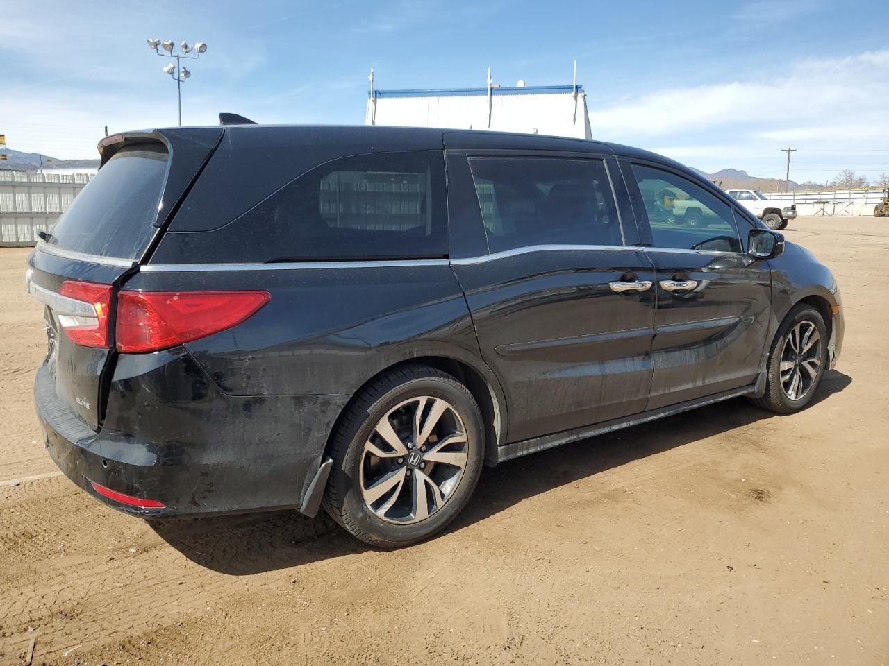 2019 Honda Odyssey - Image 3