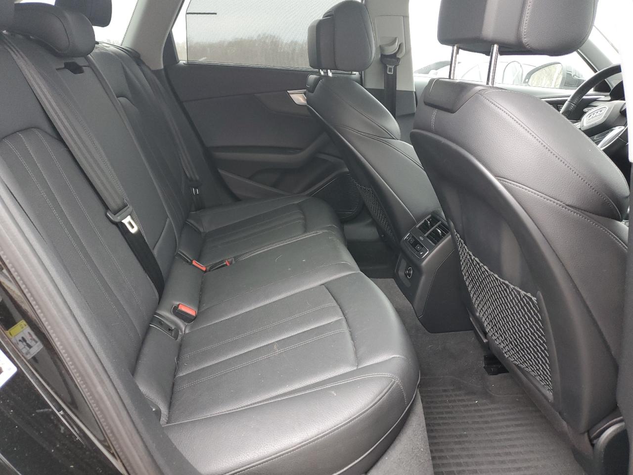 2018 Audi A4 - Image 11