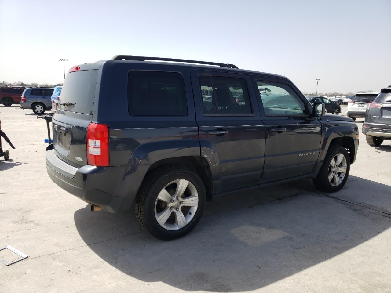 2014 Jeep Liberty (Patriot) - Image 3