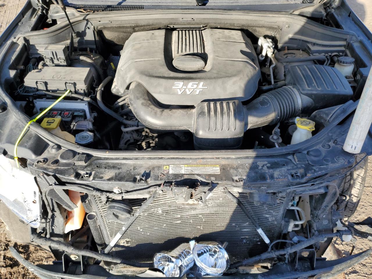 2012 Jeep Grand Cherokee - Image 14