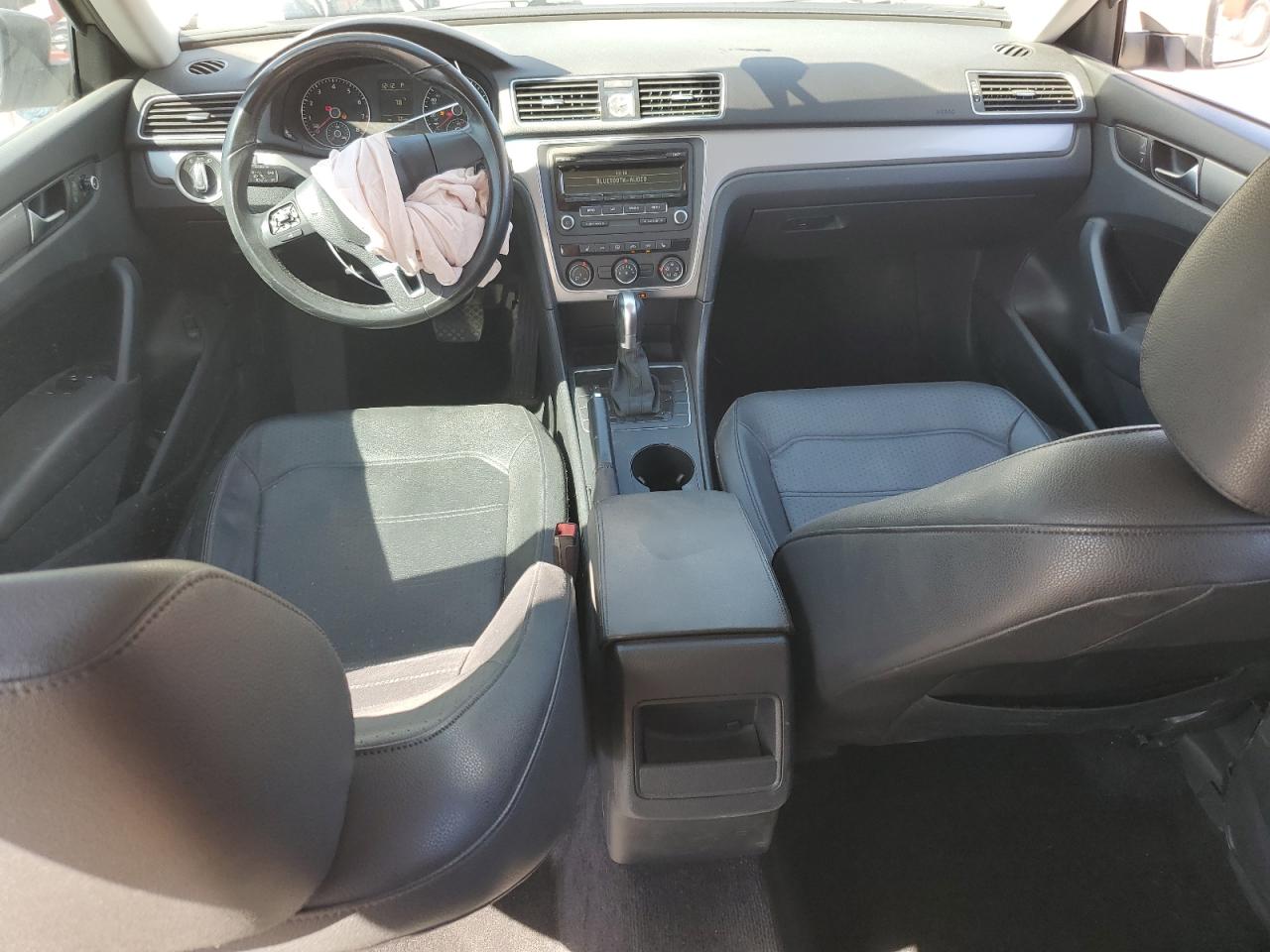2015 Volkswagen Passat - Image 8
