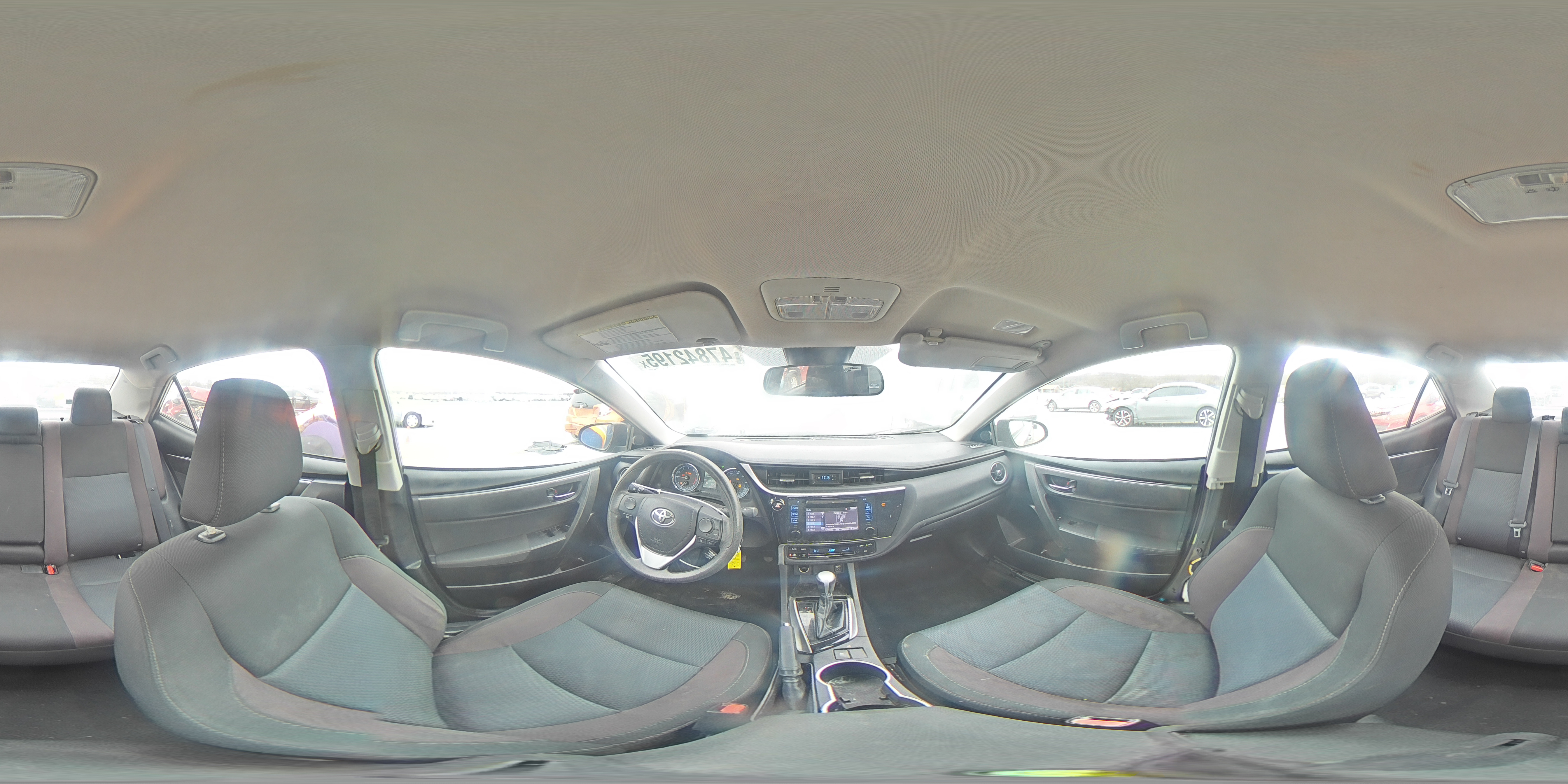 2018 Toyota Corolla - Image 13