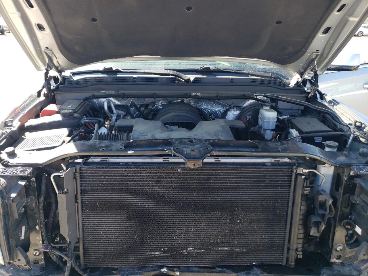 2015 GMC Yukon - Image 12