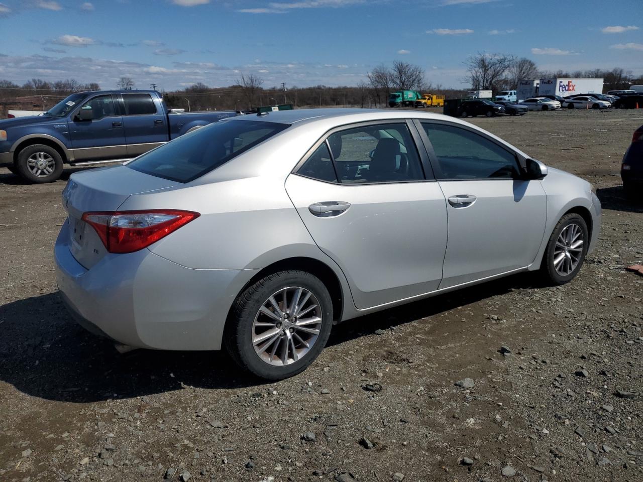 2015 Toyota Corolla - Image 3