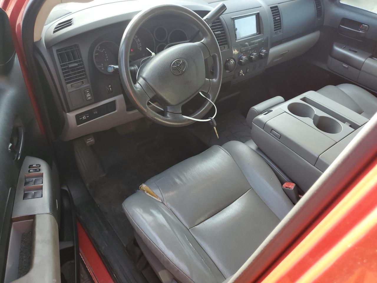 2011 Toyota Tundra - Image 8