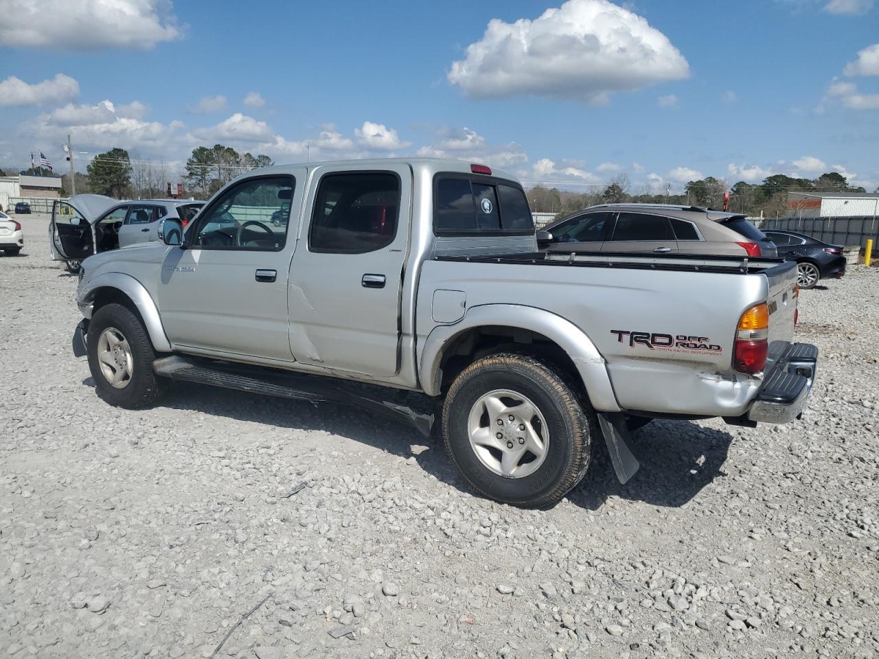 2003 Toyota Tacoma - Image 2