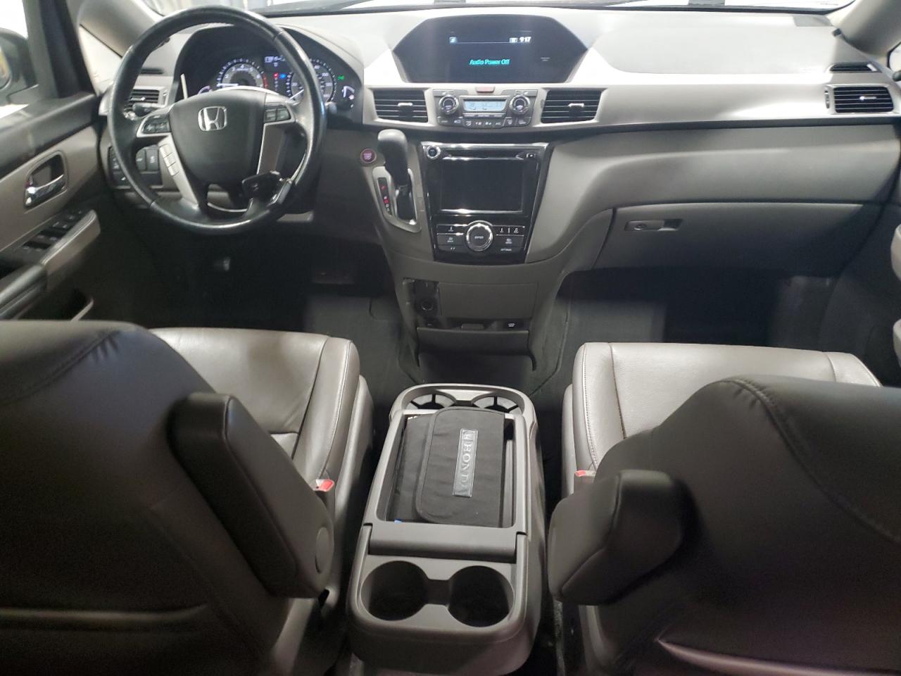 2016 Honda Odyssey - Image 8