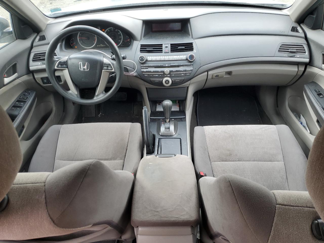 2010 Honda Accord - Image 8