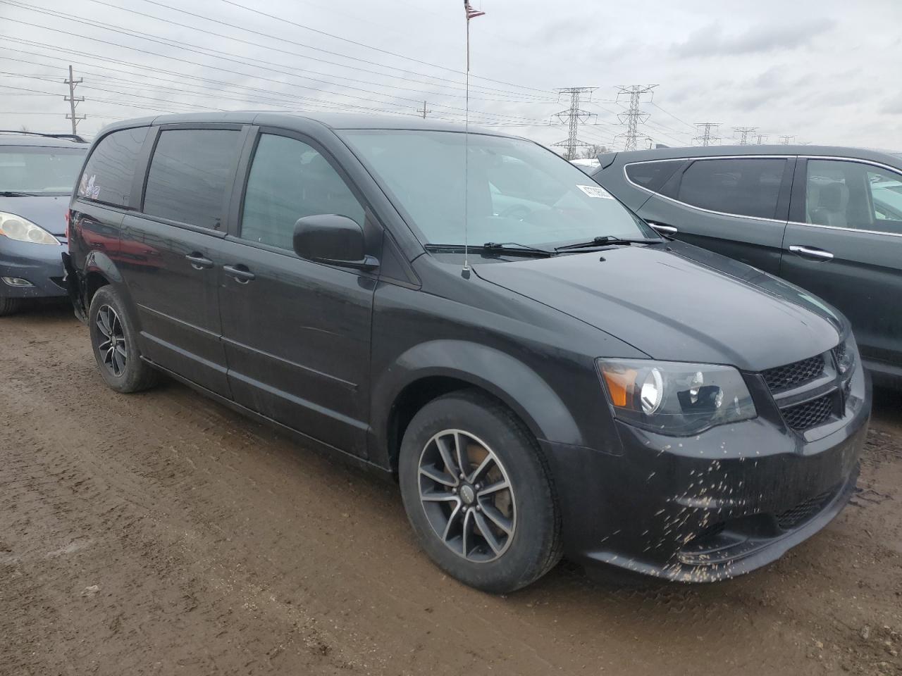 2015 Dodge Caravan - Image 4