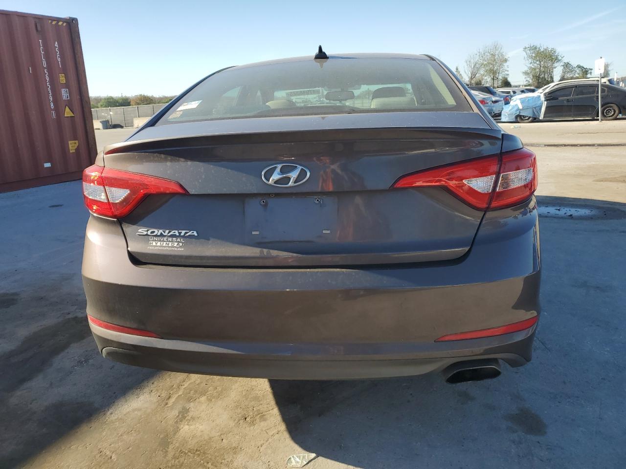 2016 Hyundai Sonata - Image 6