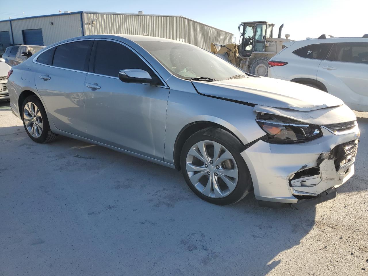 2017 Chevrolet Malibu - Image 4