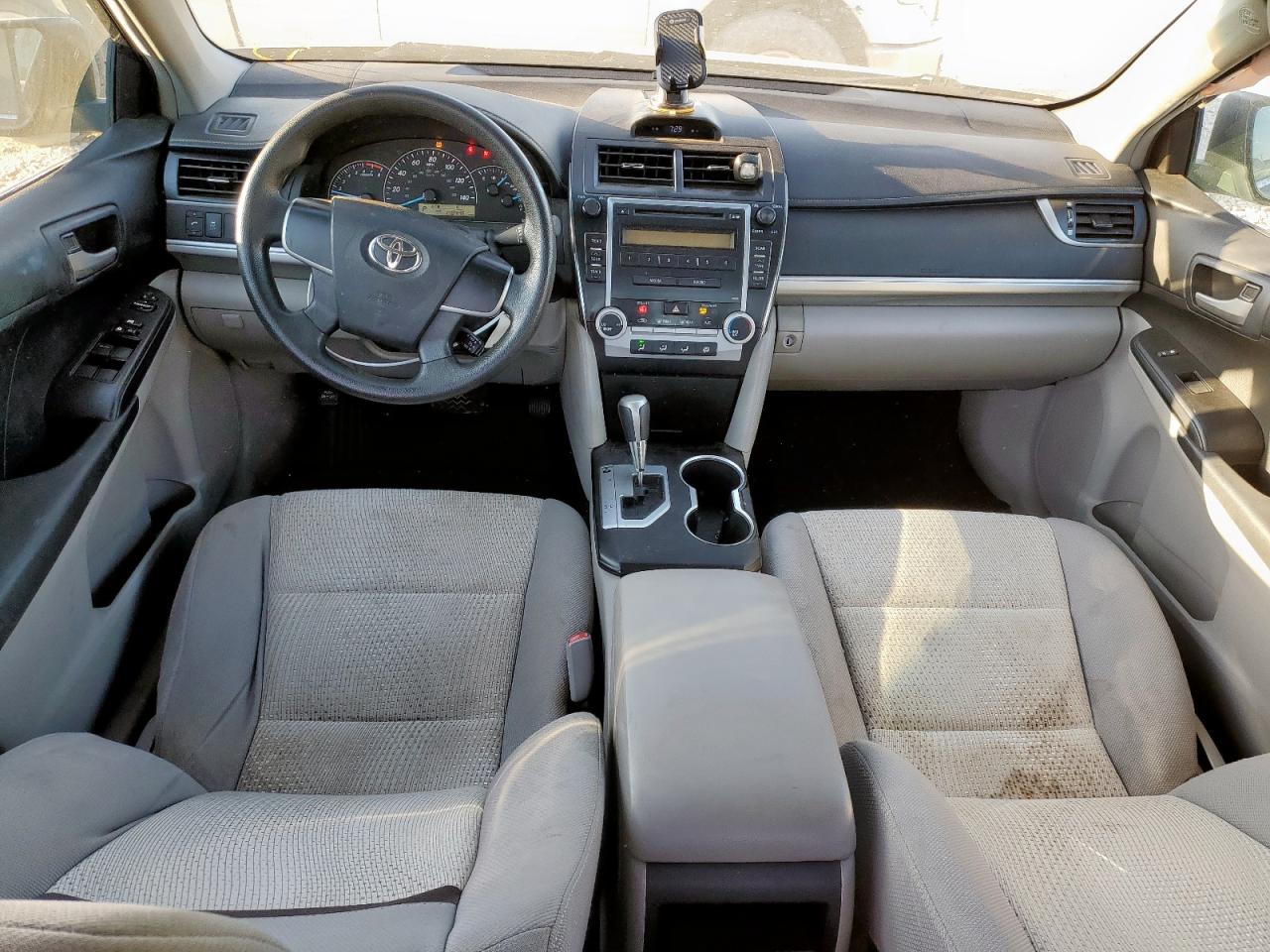 2012 Toyota Camry - Image 8