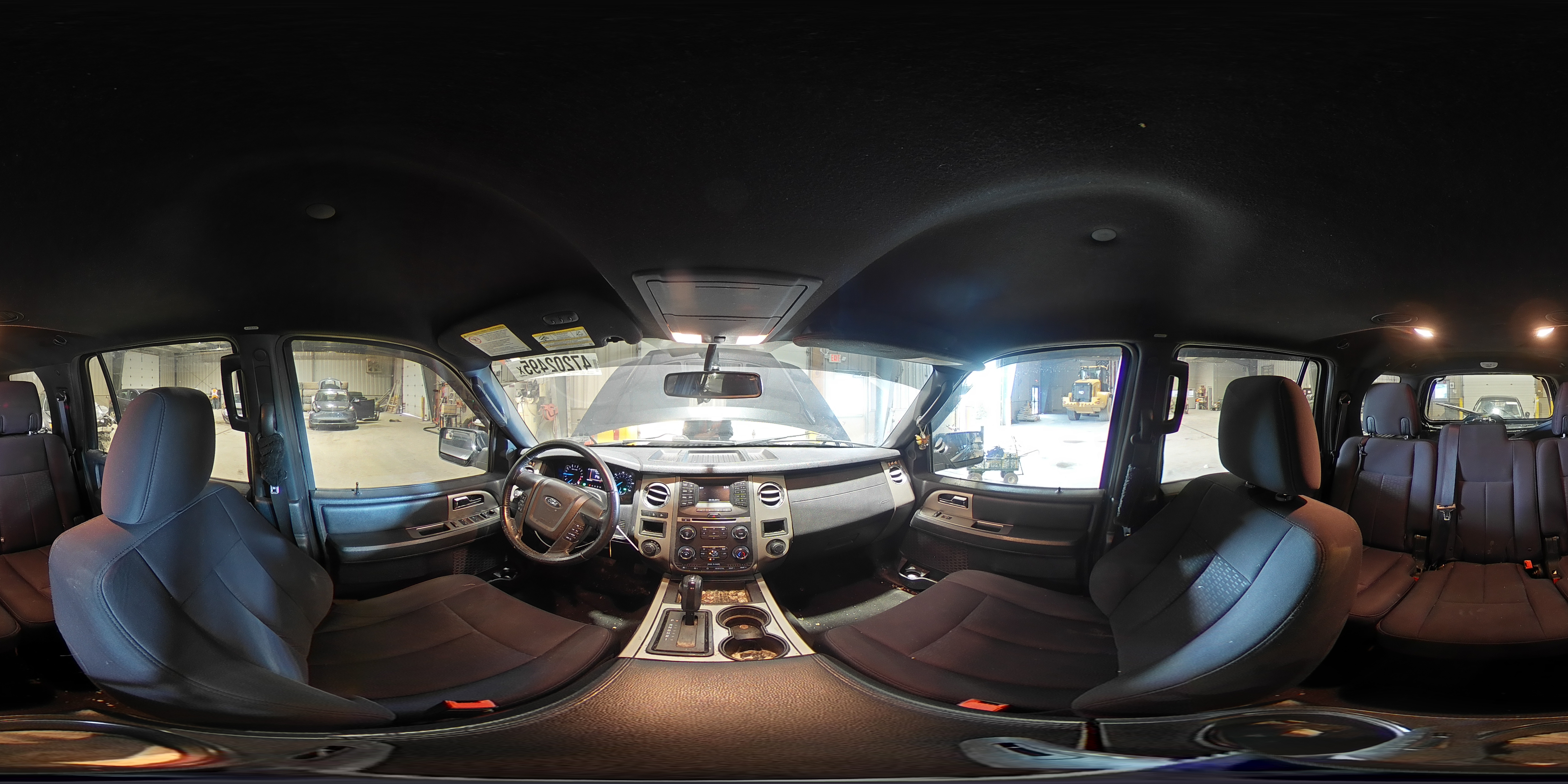 2015 Ford Expedition - Image 14