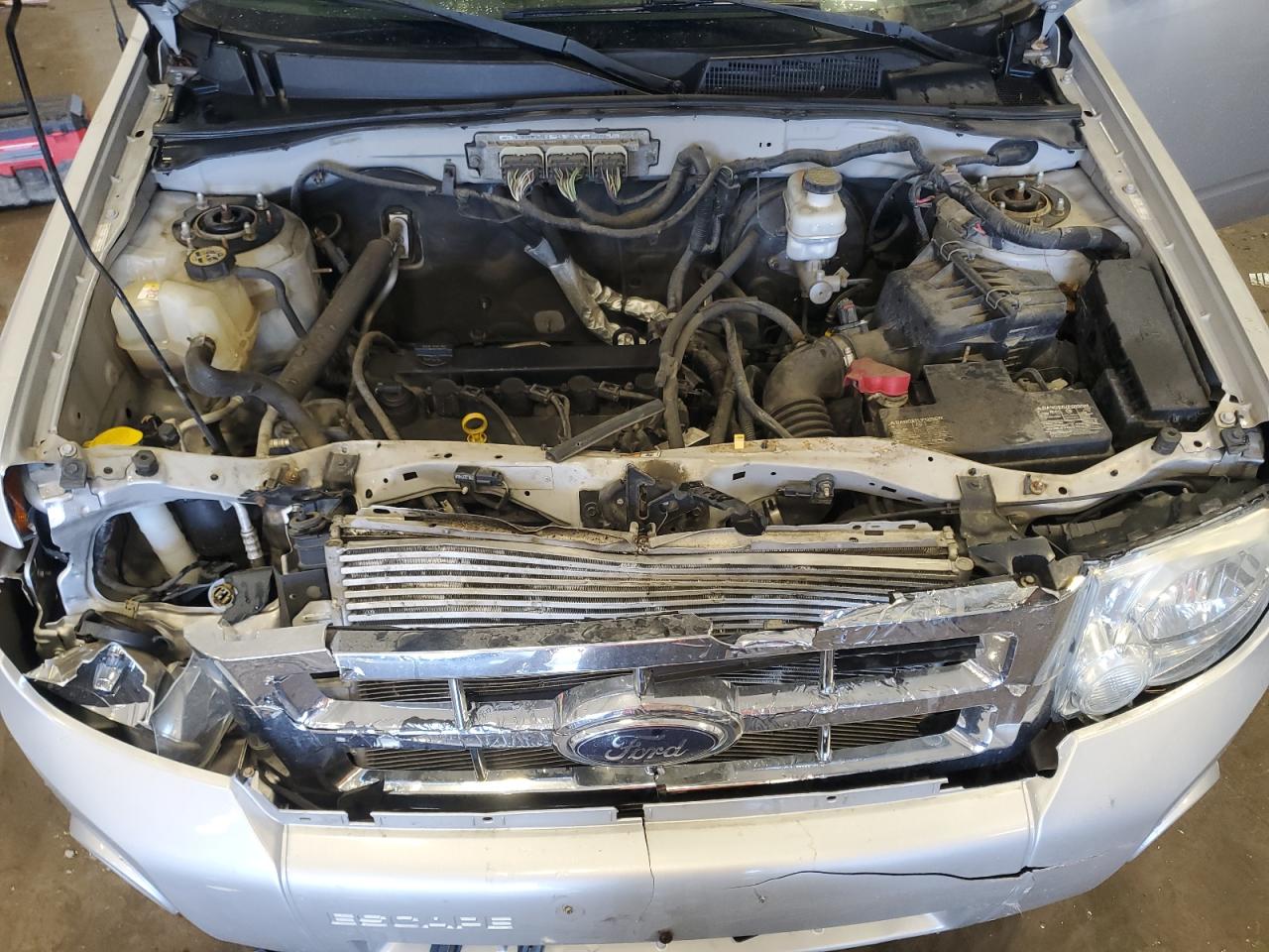 2009 Ford Escape - Image 12
