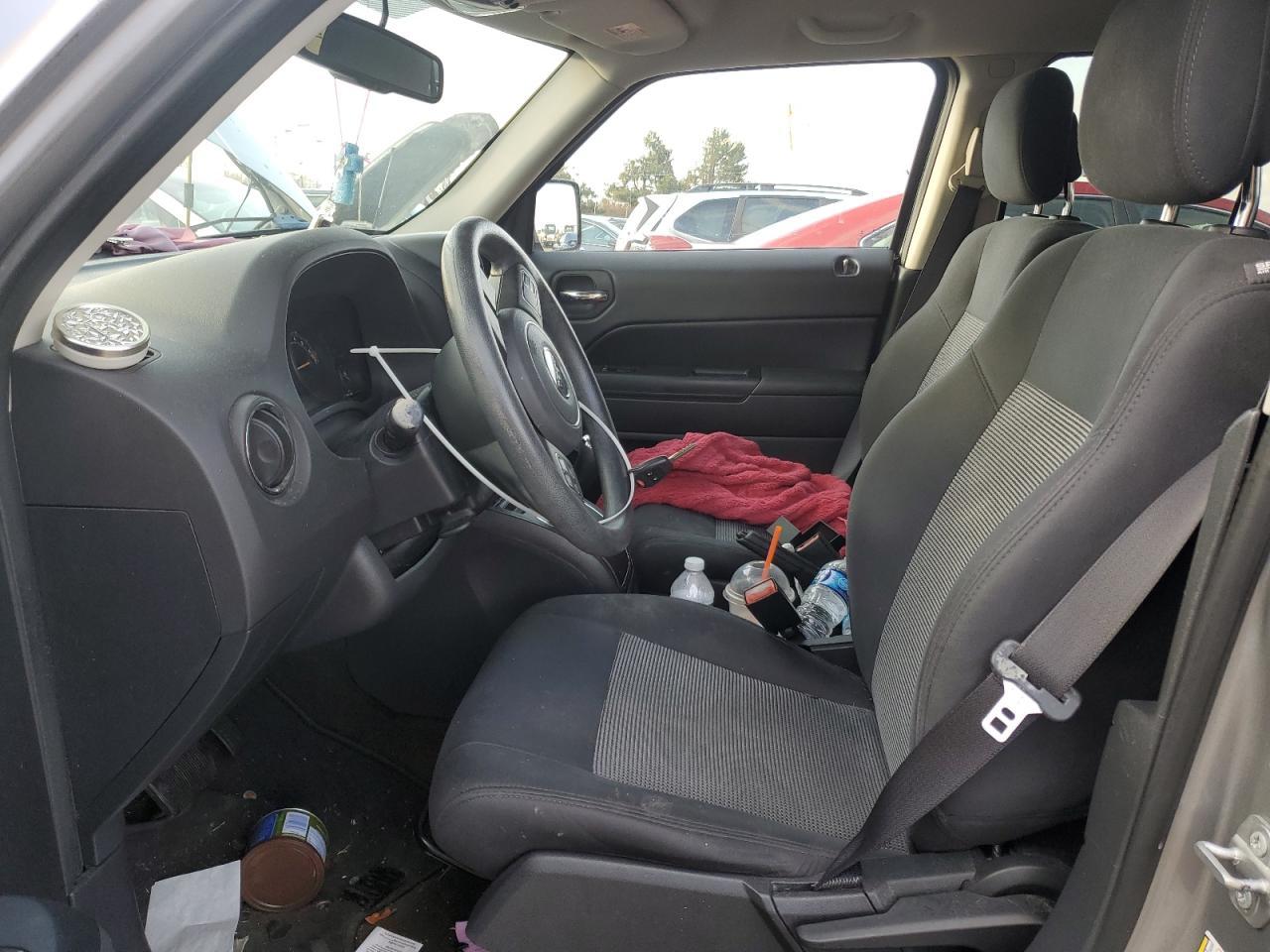 2016 Jeep Liberty (Patriot) - Image 7