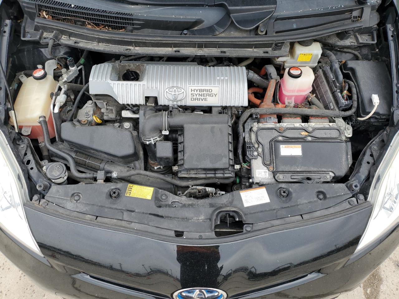 2015 Toyota Prius - Image 11