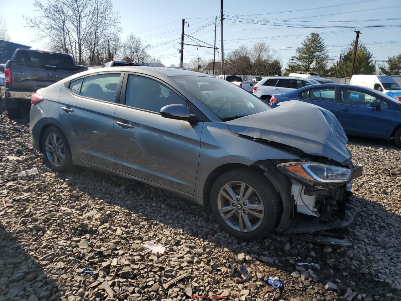 2017 Hyundai Elantra - Image 4