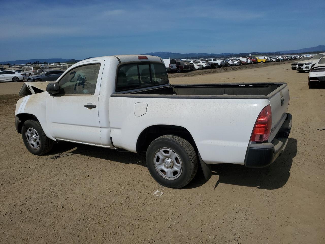 2013 Toyota Tacoma - Image 2