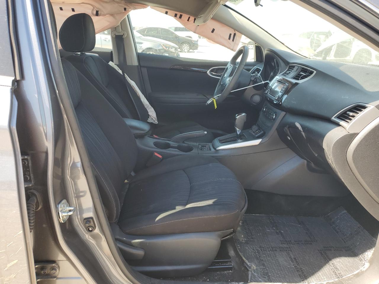 2017 Nissan Sentra - Image 7