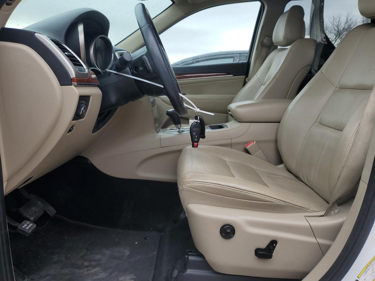 2013 Jeep Grand Cherokee - Image 7