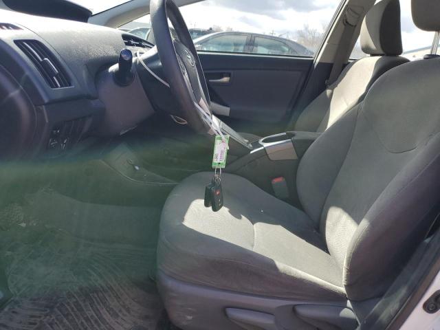  TOYOTA PRIUS 2015 Белый