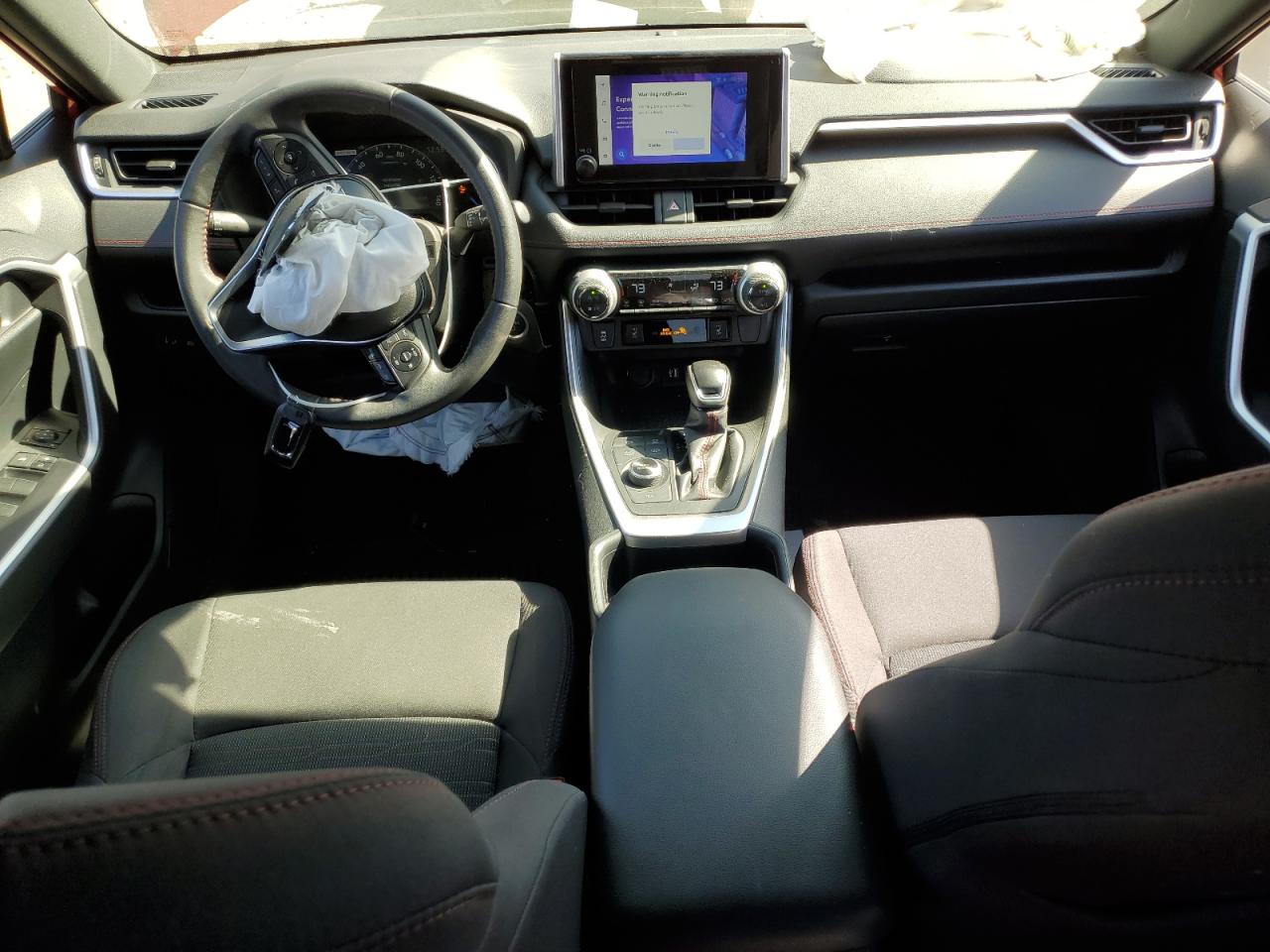 2024 Toyota RAV 4 - Image 8