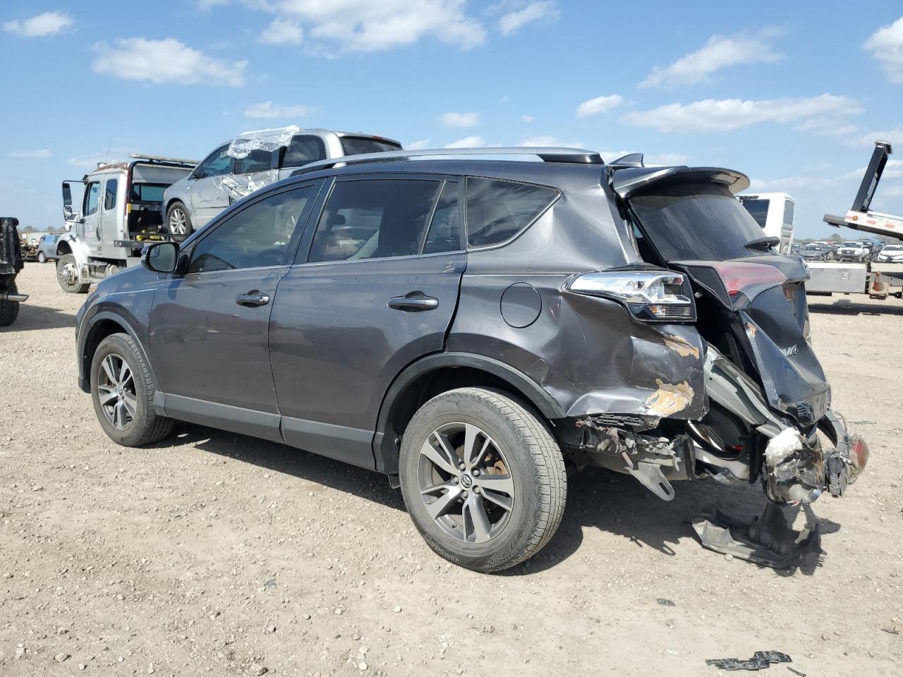 2017 Toyota RAV 4 - Image 2