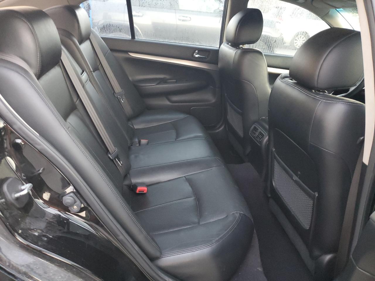 2012 Infiniti G - Image 10