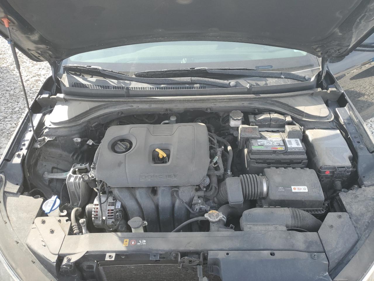 2019 Hyundai Elantra - Image 11