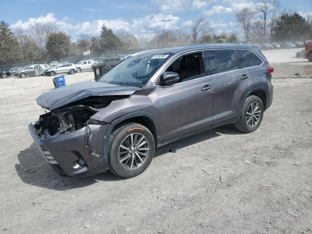 2019 Toyota Highlander Se