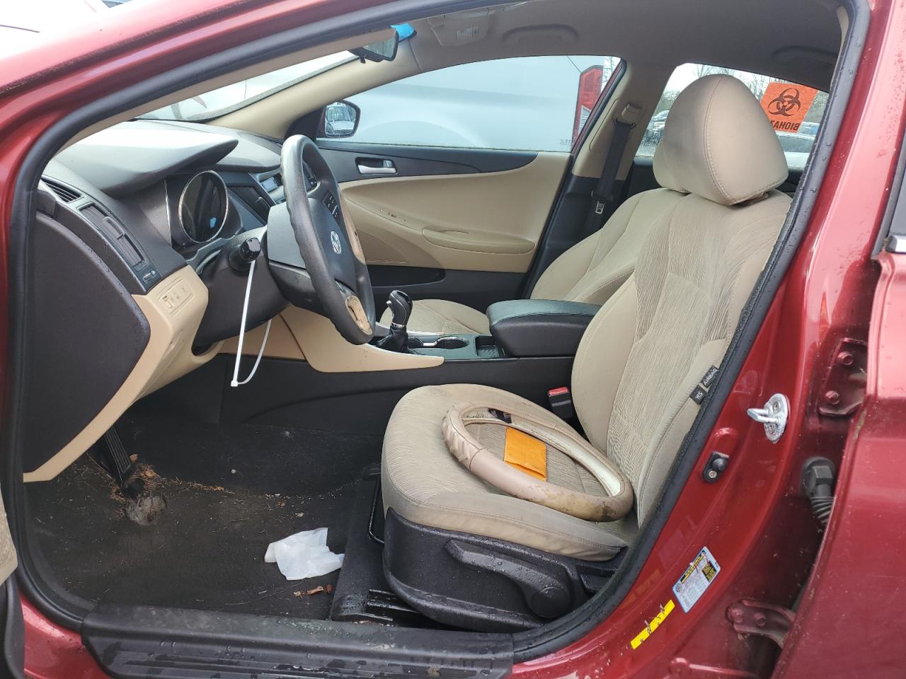 2012 Hyundai Sonata - Image 7
