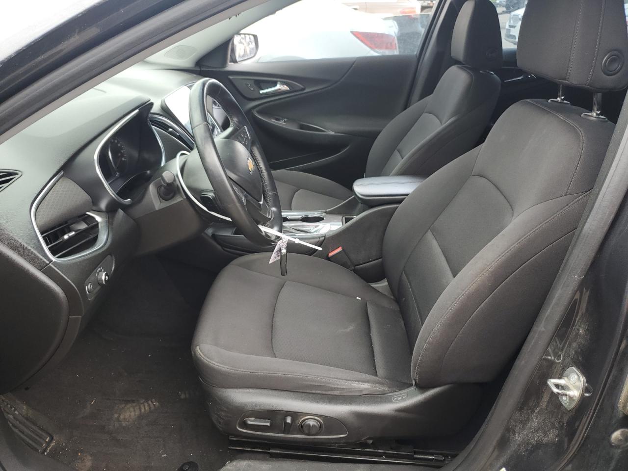 2016 Chevrolet Malibu - Image 7