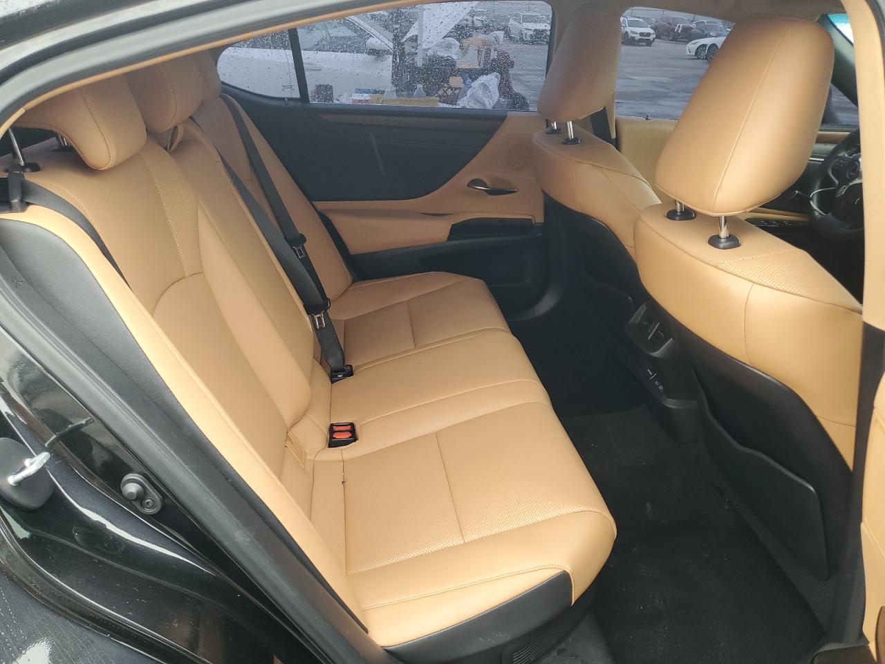 2024 Lexus ES - Image 10
