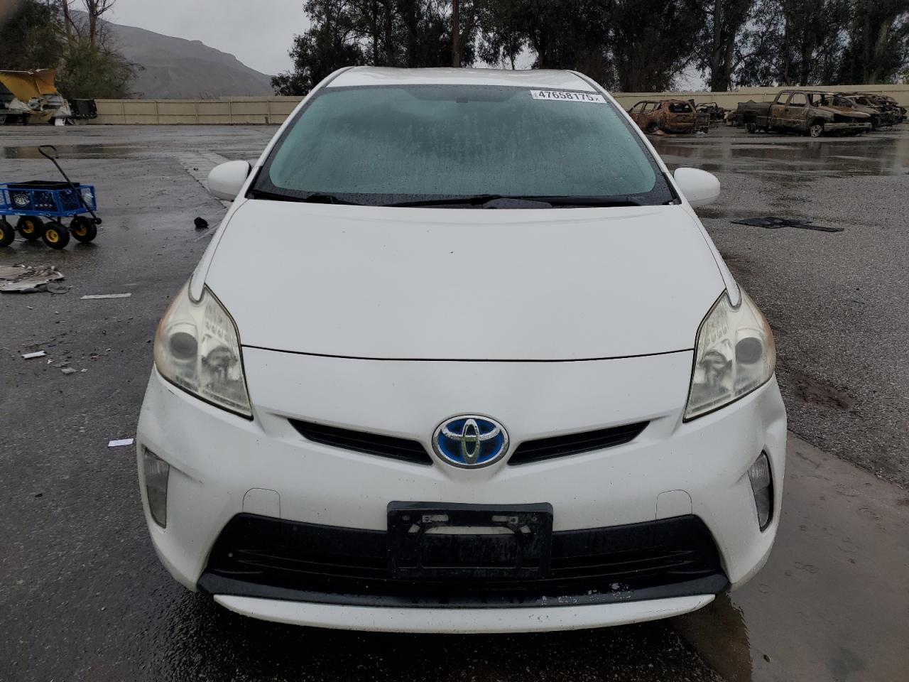 2012 Toyota Prius - Image 5