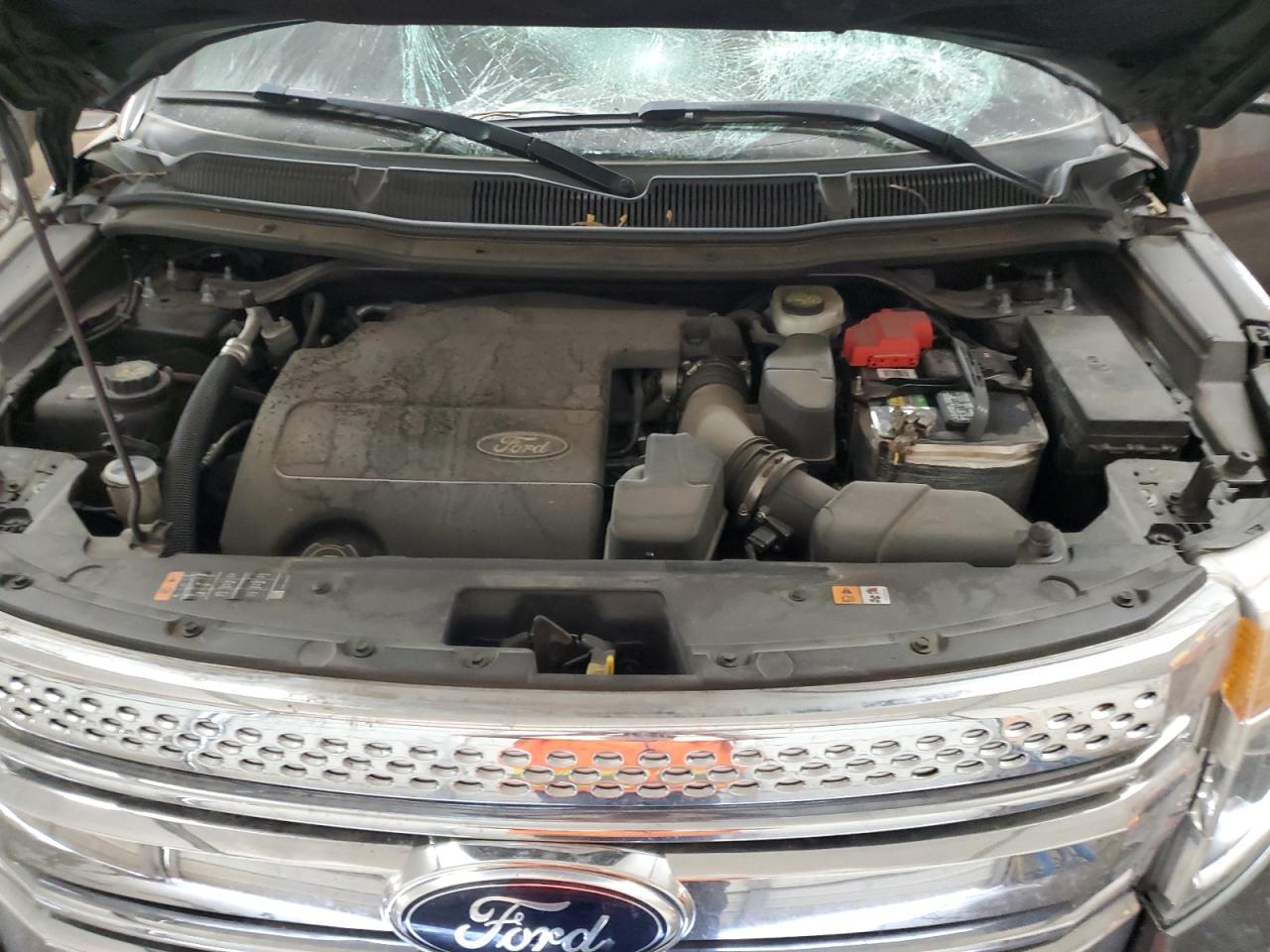 2015 Ford Explorer - Image 12