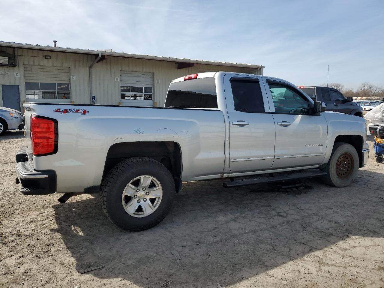 2015 Chevrolet Silverado - Image 3