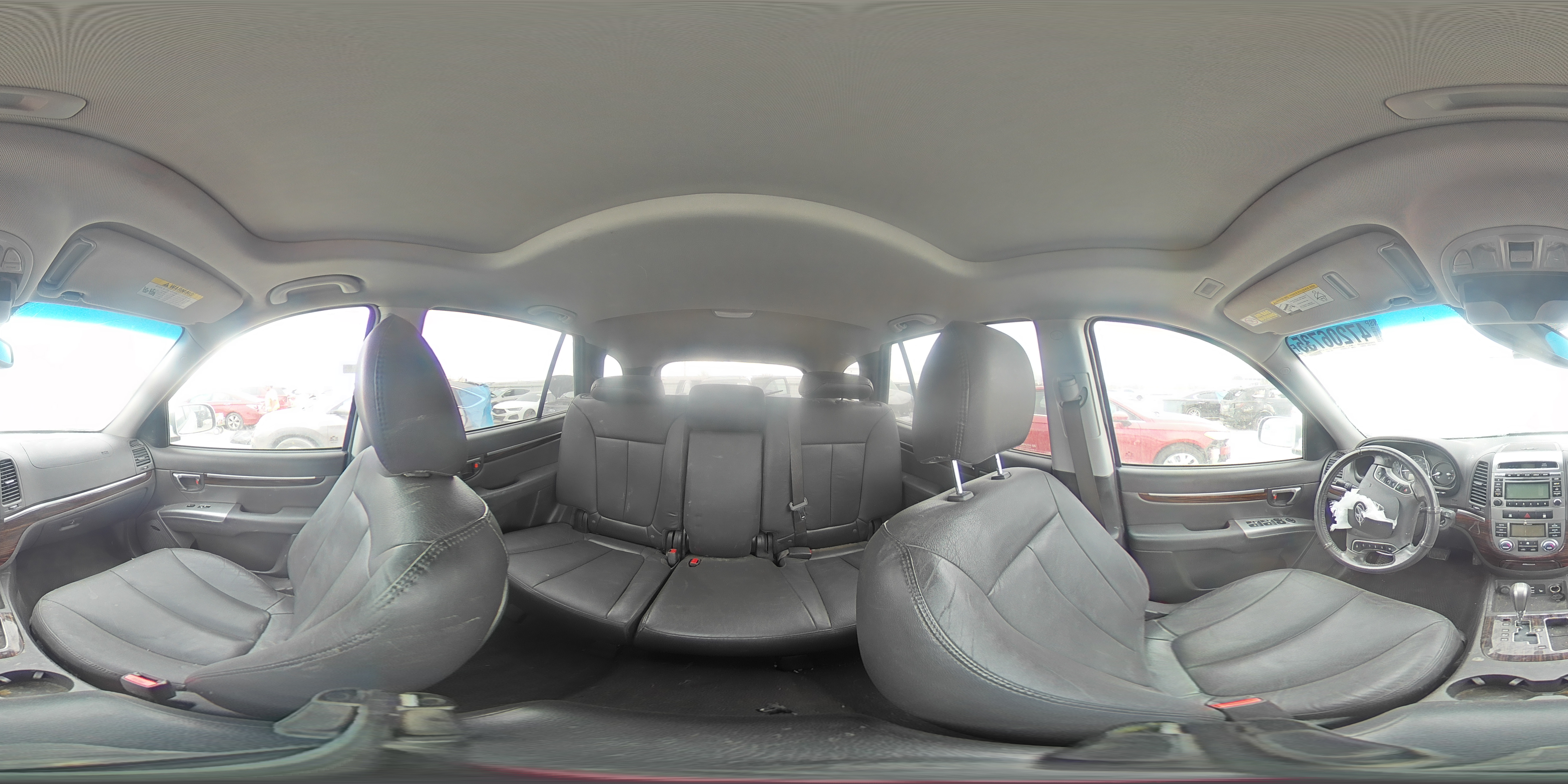 2011 Hyundai Santa Fe - Image 13