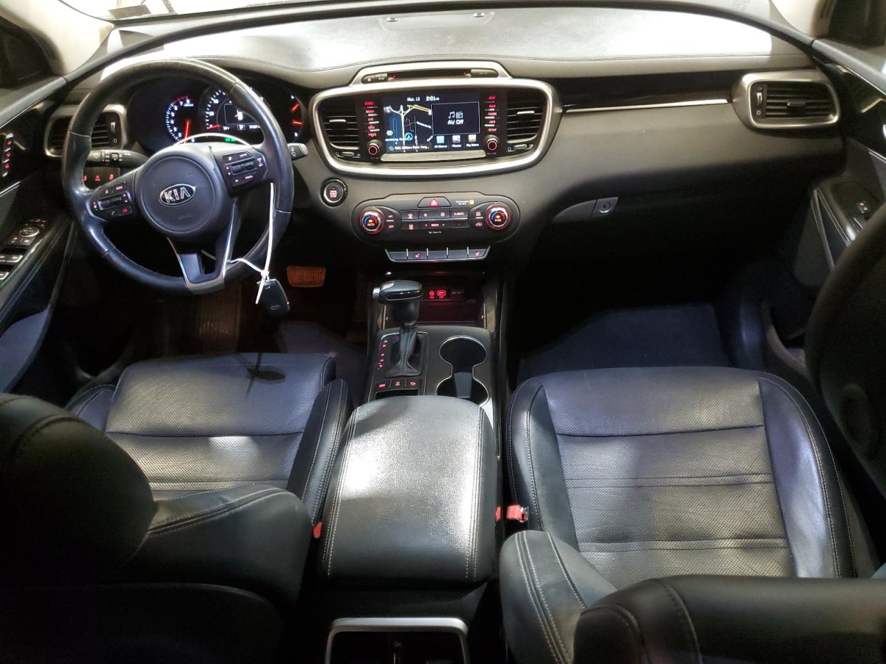 2016 Kia Sorento - Image 8
