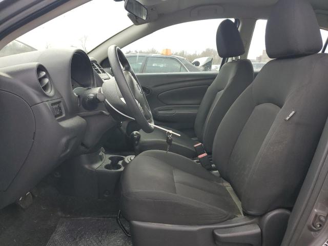 NISSAN VERSA 2019 Szary
