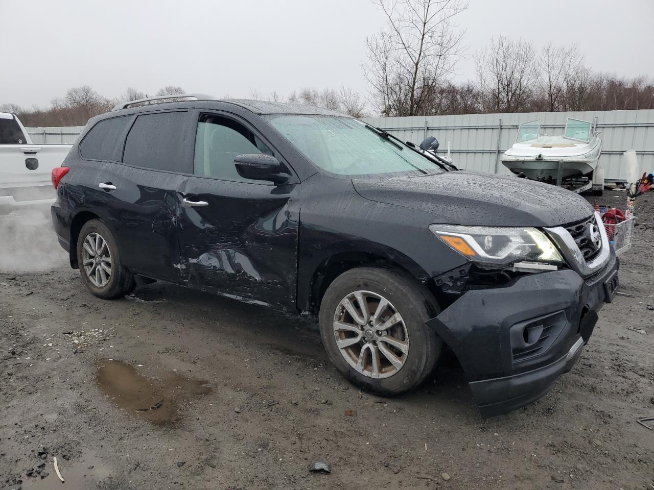 2018 Nissan Pathfinder - Image 4