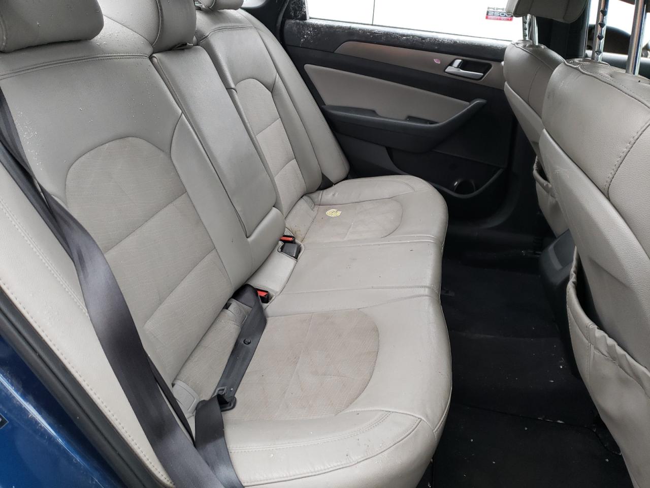 2017 Hyundai Sonata - Image 10