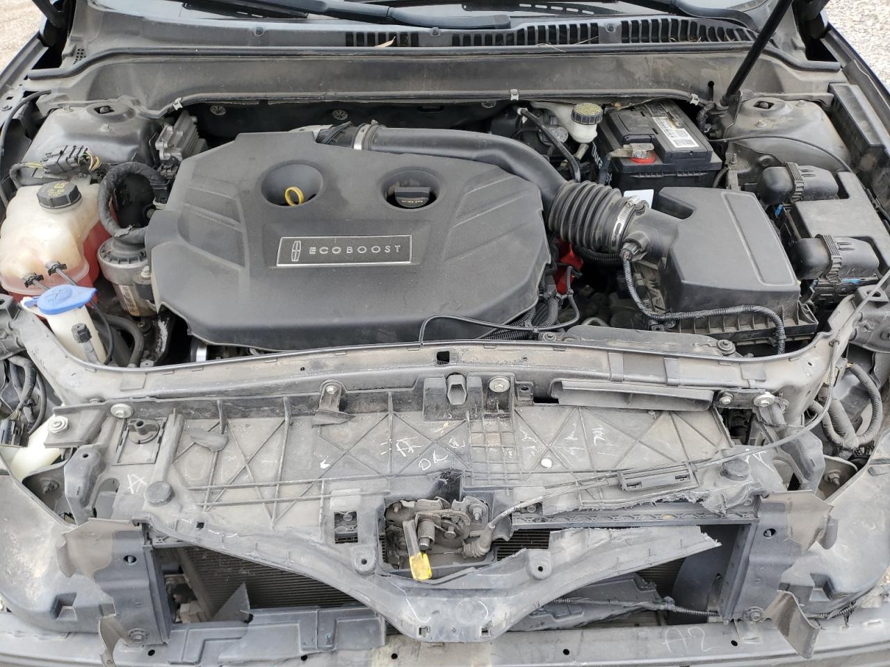 2016 Lincoln MKZ - Image 11