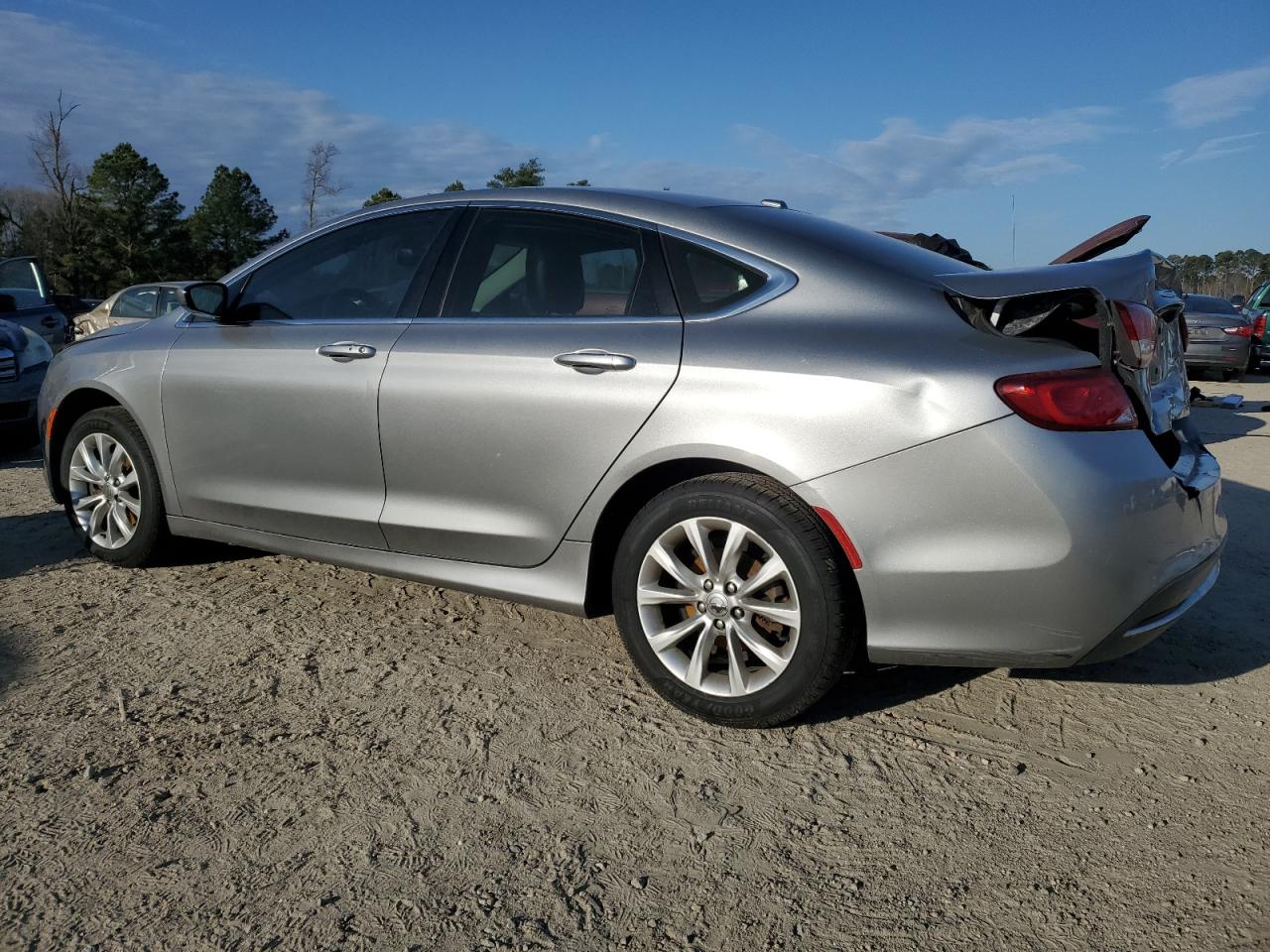 2015 Chrysler 200 - Image 2
