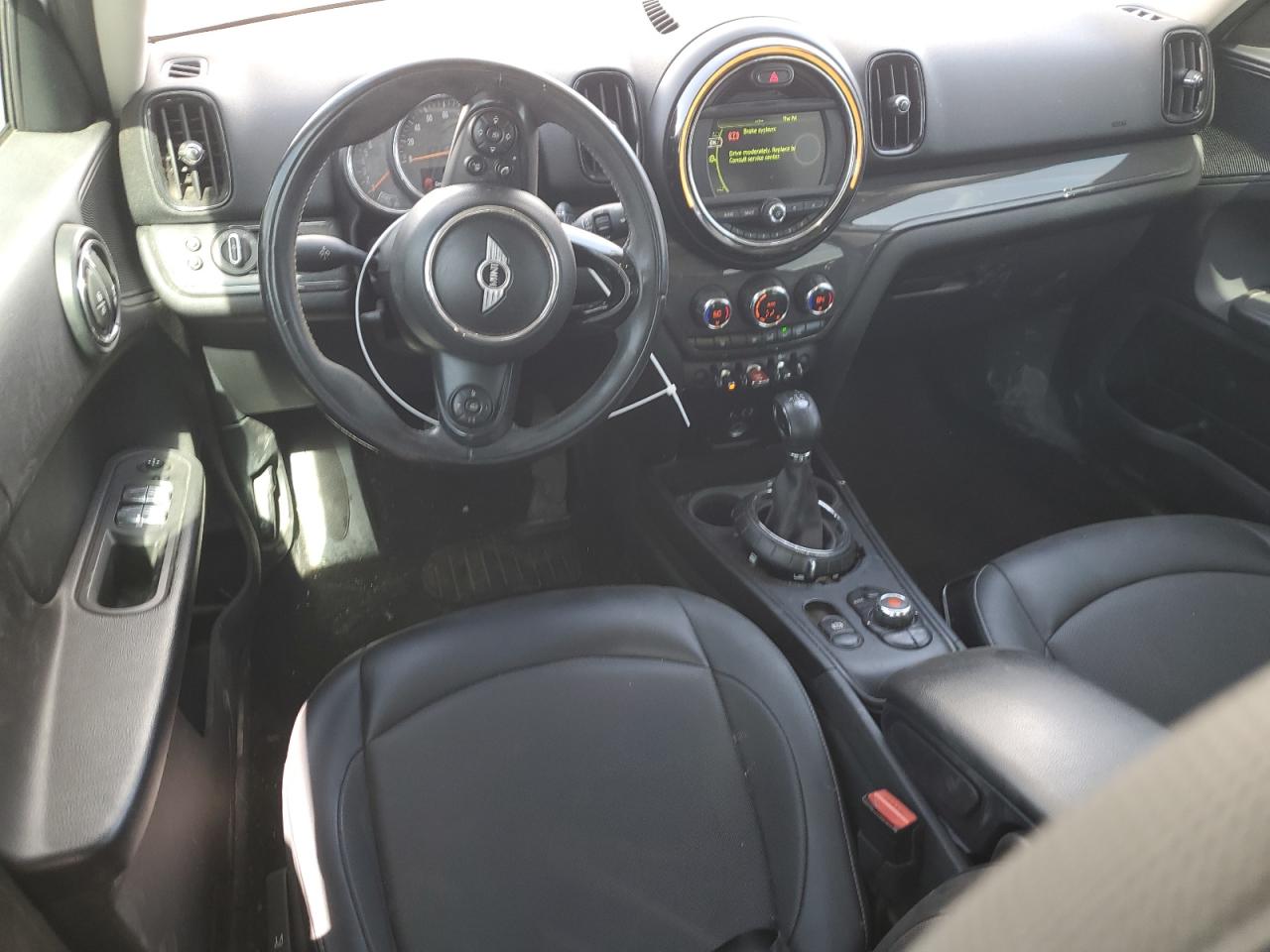 2017 MINI Cooper - Image 8