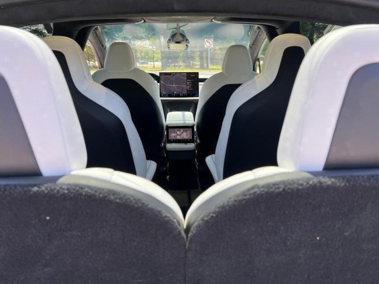 2022 Tesla Model X VIN: 7SAXCBE6XNF331503 Lot: 50528545