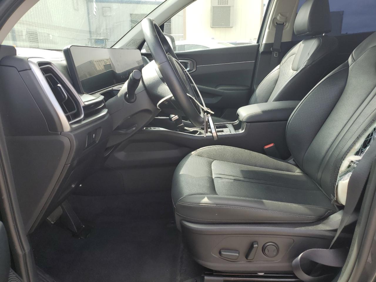2024 Kia Sorento - Image 7