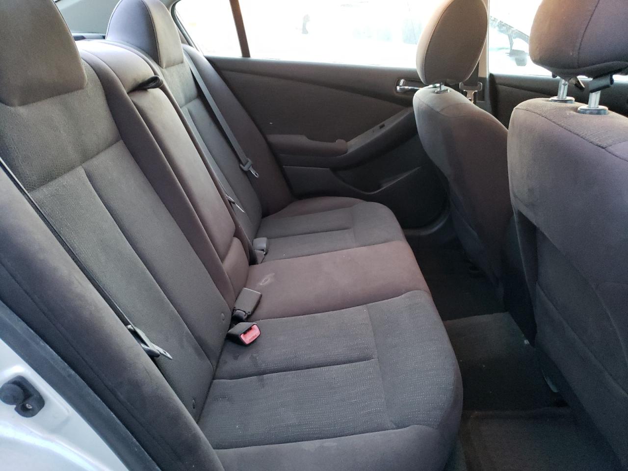 2012 Nissan Altima - Image 10